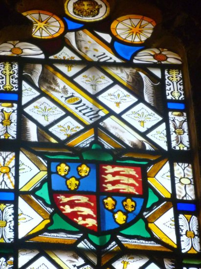 halle4-medieval stained glass