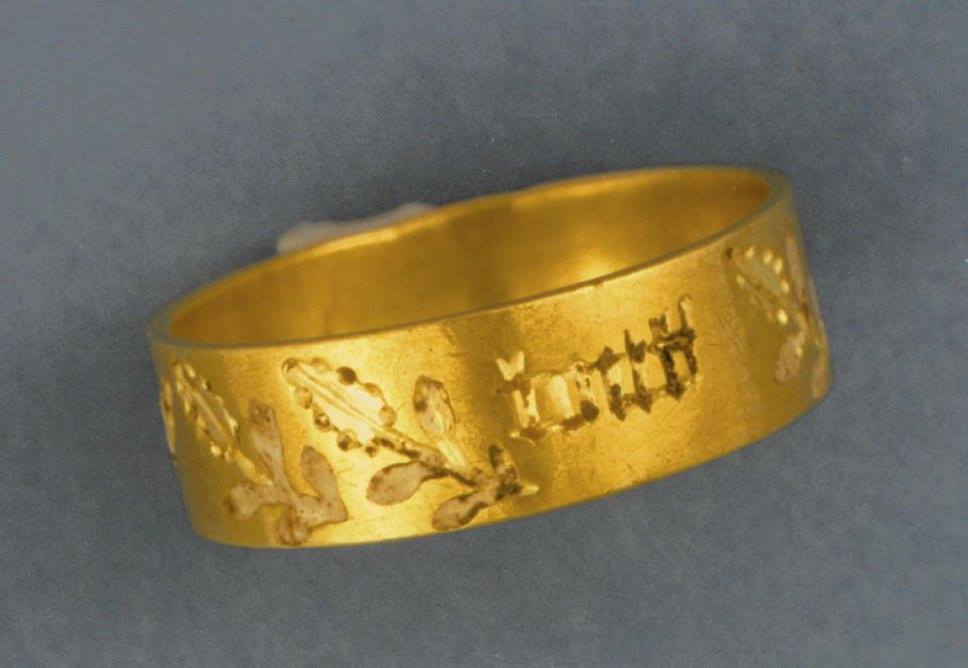 a love ring from Sandal